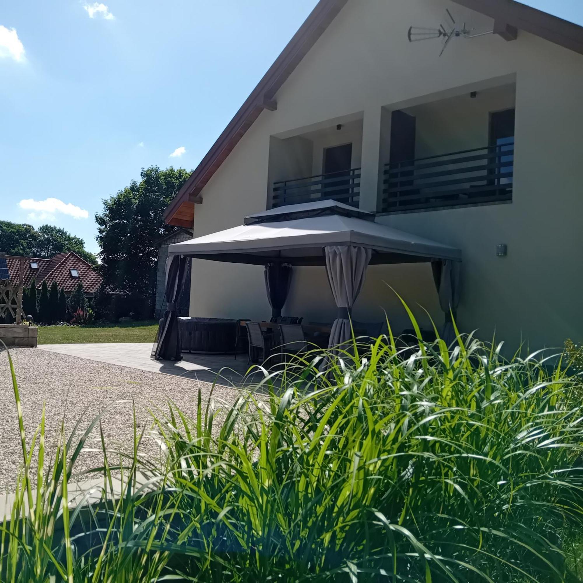 Pokoje Goscinne Sloneczny Klon Dabrowno Extérieur photo